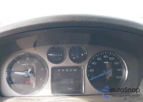 2007 Cadillac Escalade Esv Standard z USA, uszkodzony, nr VIN 1GYFK66887R205893